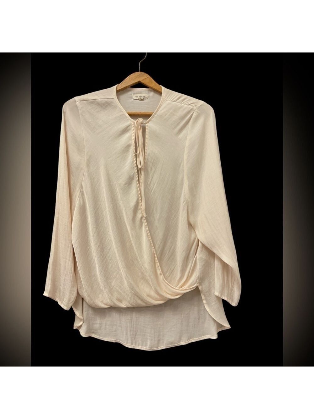 Silence & Noise S cream front tie faux cross over high low silky top